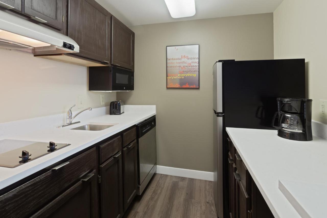 Towneplace Suites By Marriott St. Petersburg Clearwater Exteriör bild
