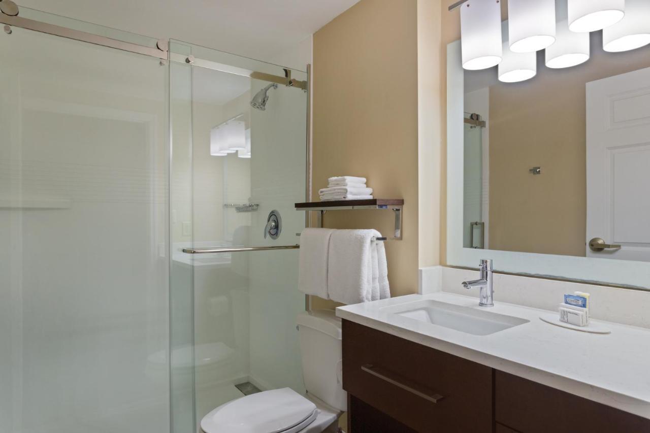 Towneplace Suites By Marriott St. Petersburg Clearwater Exteriör bild